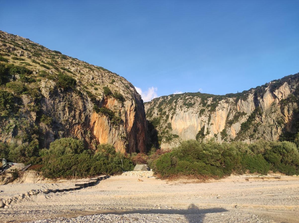 Gjipe Eco Campground Vuno Экстерьер фото